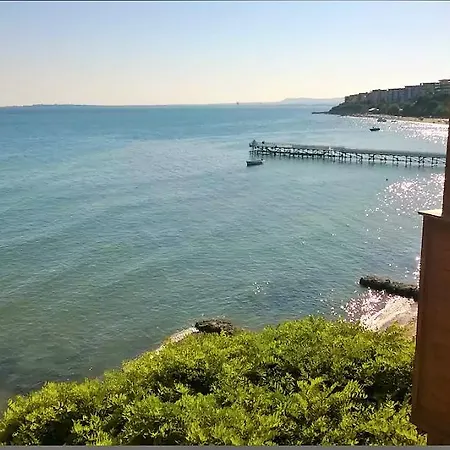 Messambria Fort Beach شقة
